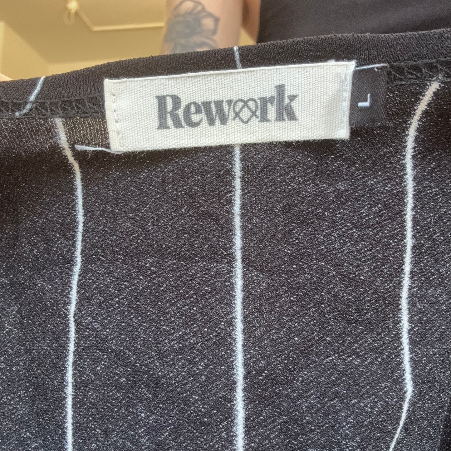 Black cropped Shirt with white stripes | Bern