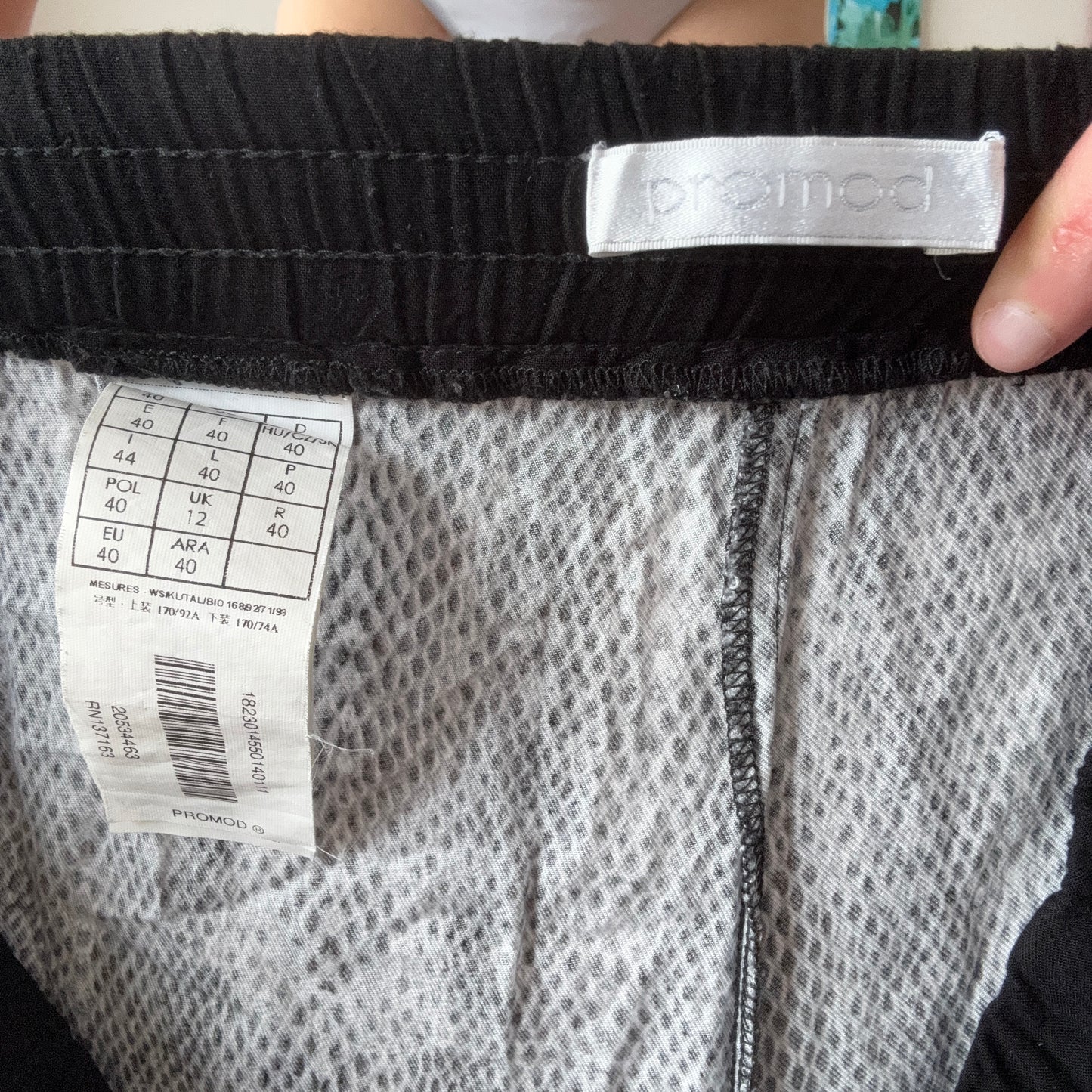 Gray Pants with snake pattern | Bern