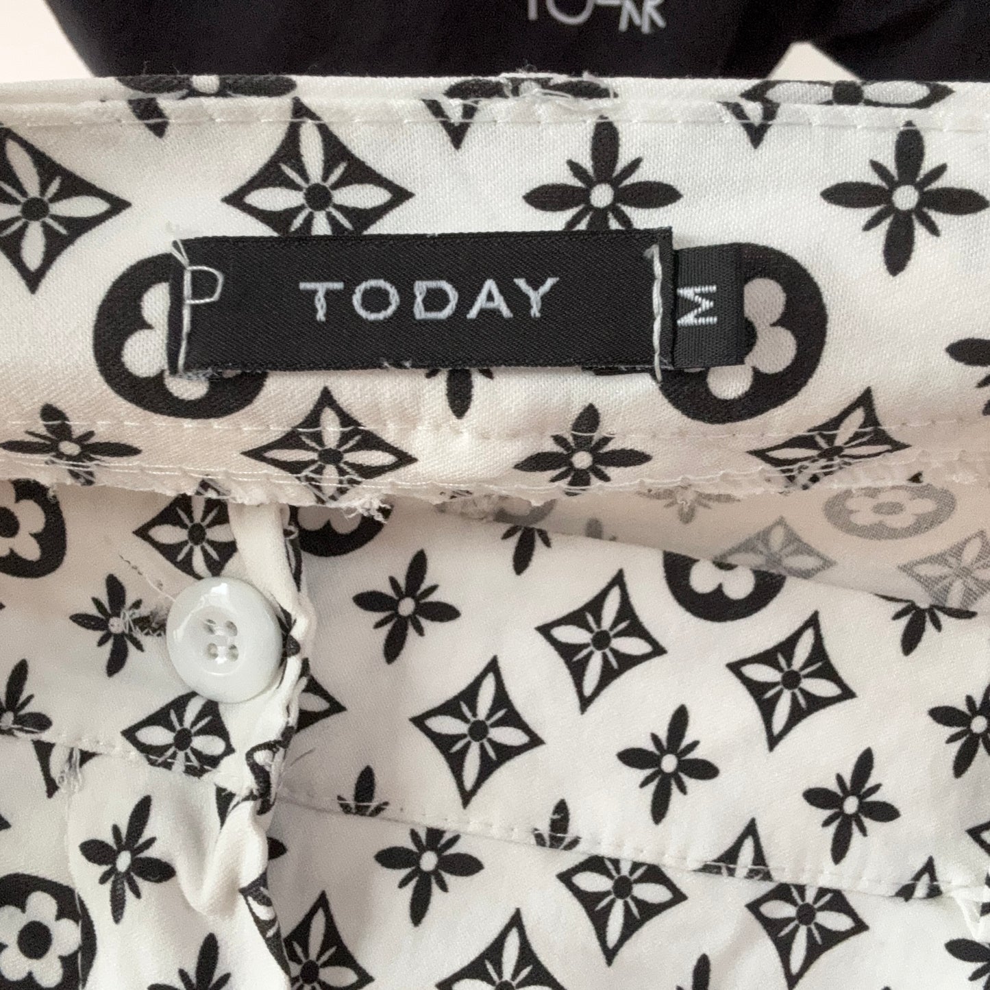 White Pants with black Pattern