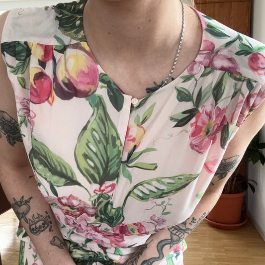 White Dress with Flower Pattern | Bern