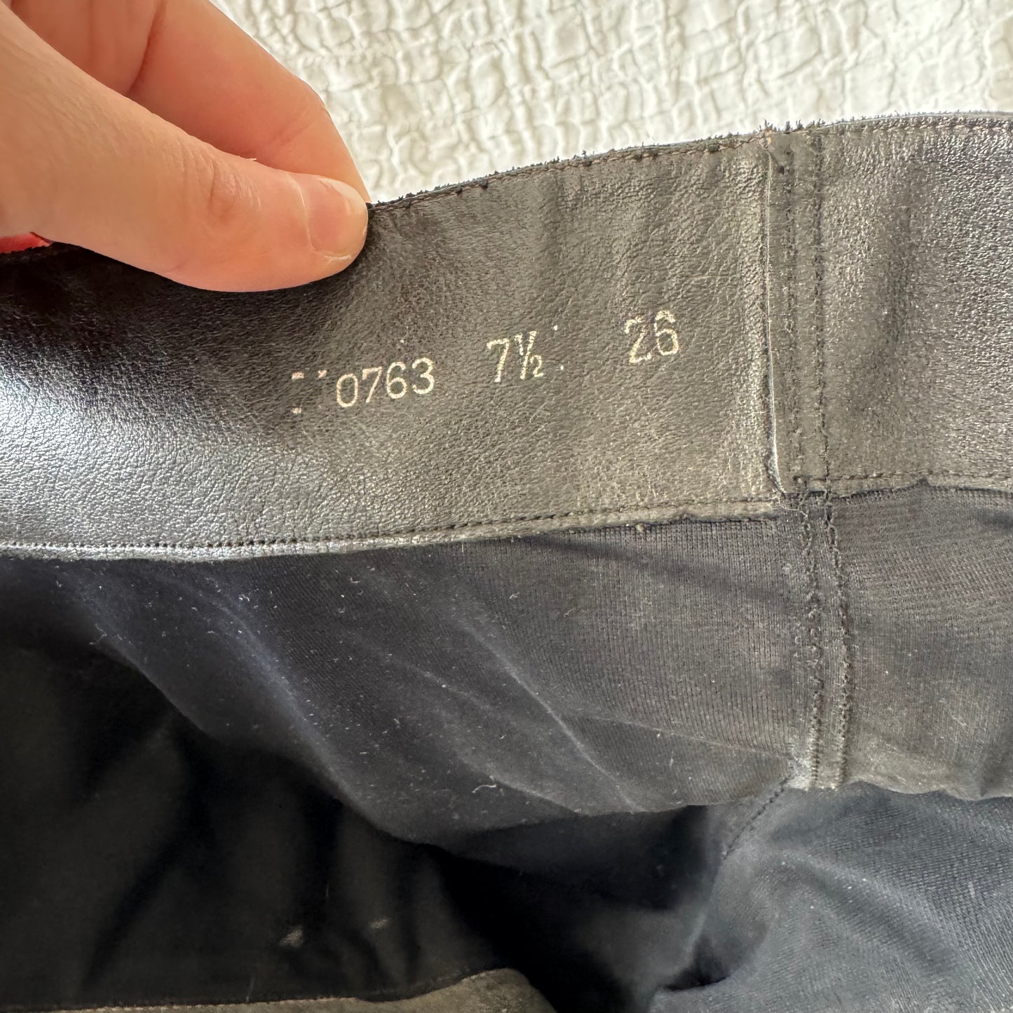 Vintage Black Boots | Bern