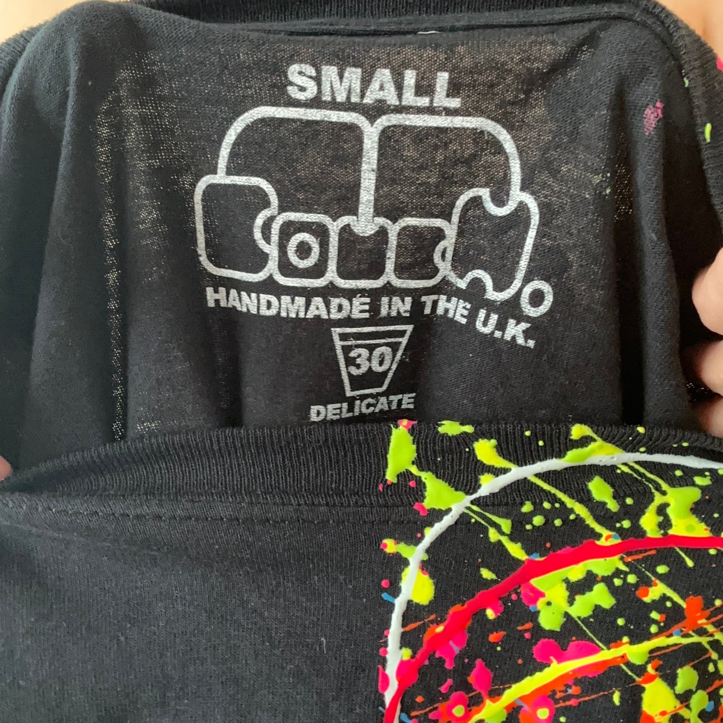 Schwarz-buntes Shirt | Bern