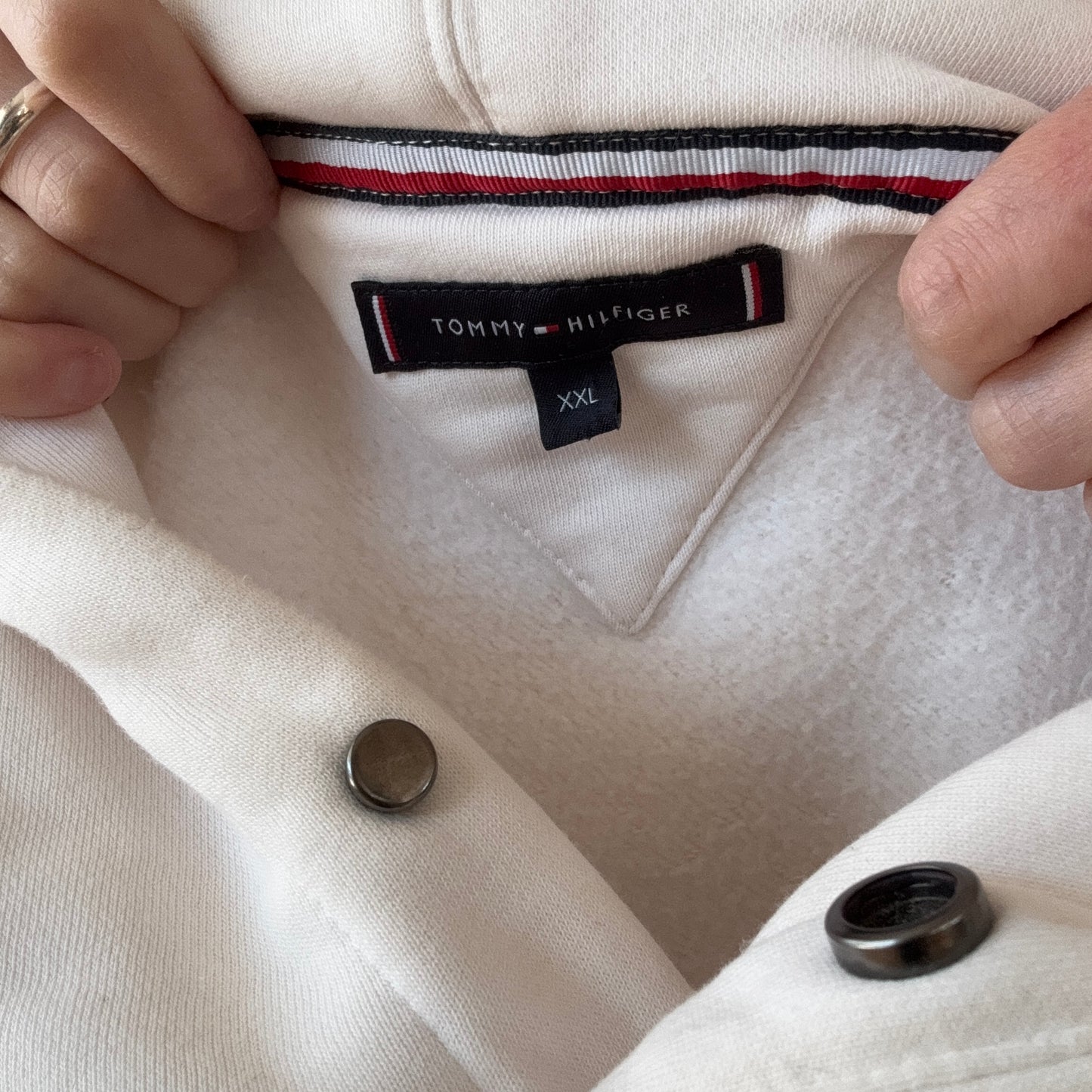 Weißer Hoodie | Bern
