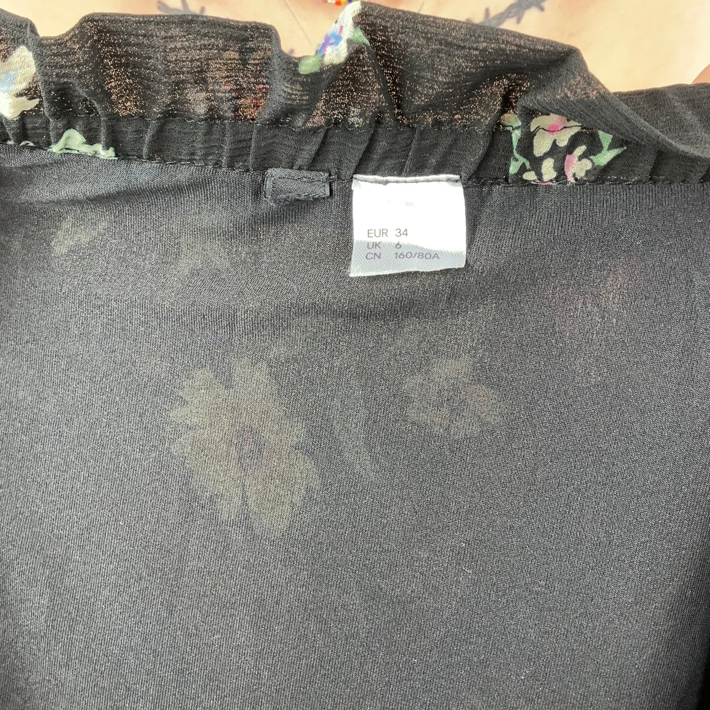 Black offshoulder Blouse with Flowers | Bern