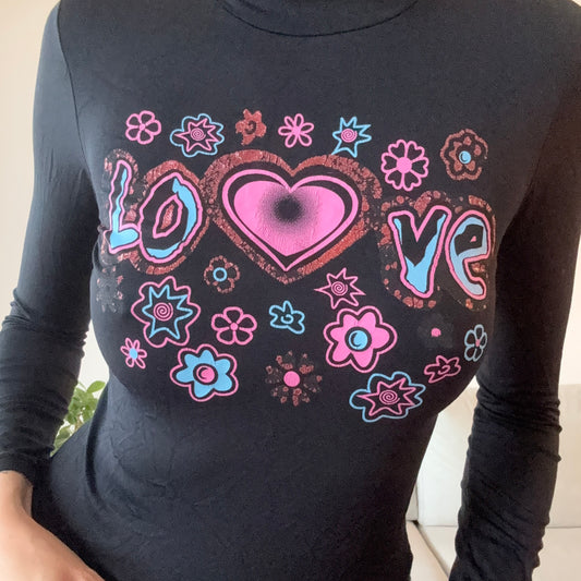 Y2K Black Longsleeve with cute Print on it