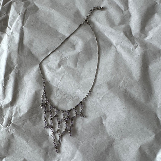 Silver Necklace with purple pearls | Bern