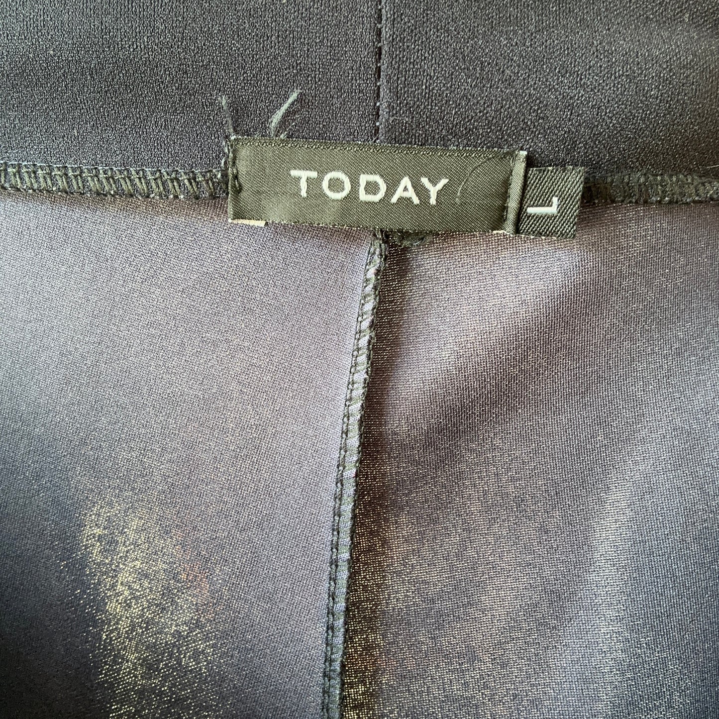 Blaue Hose mit süßen goldenen Knöpfen | Bern