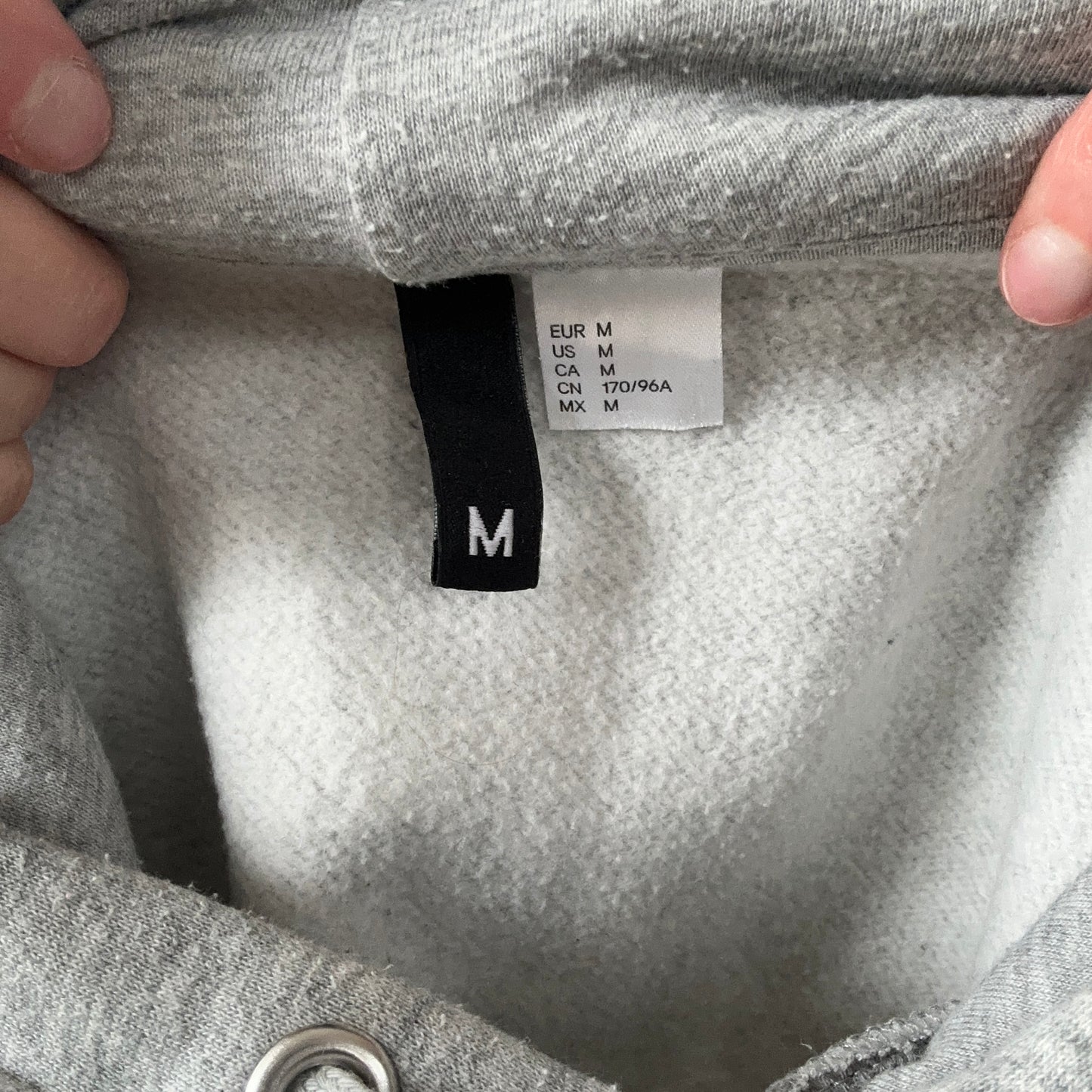 Sweat à capuche court gris | Bern