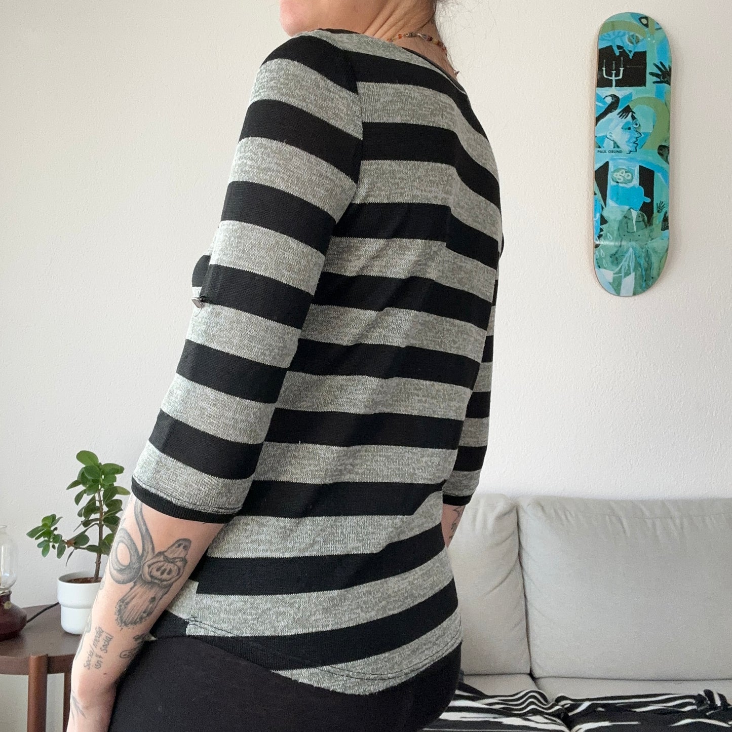 Black and Gray striped Longsleeve | Bern