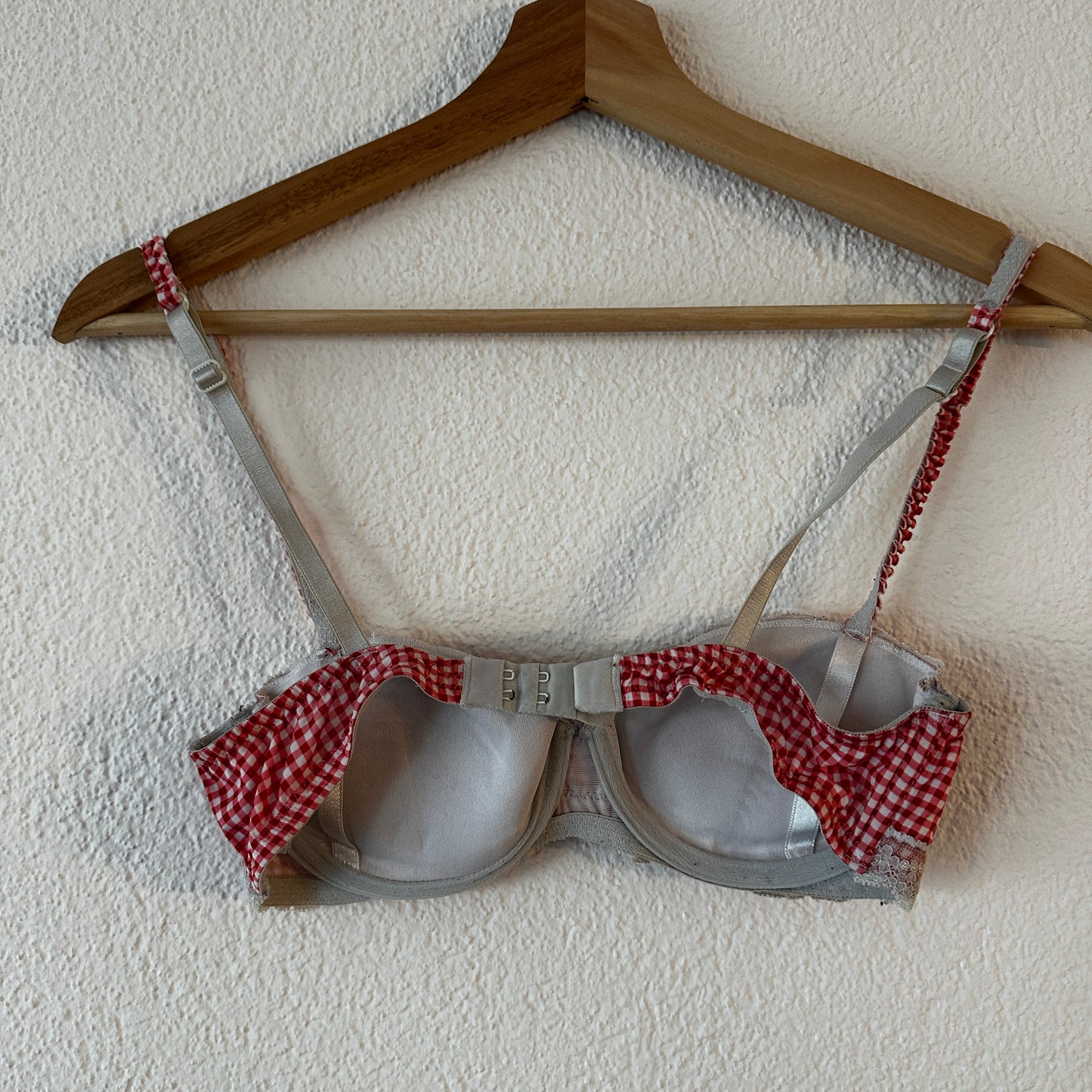 Weiß-rosa karierter BH