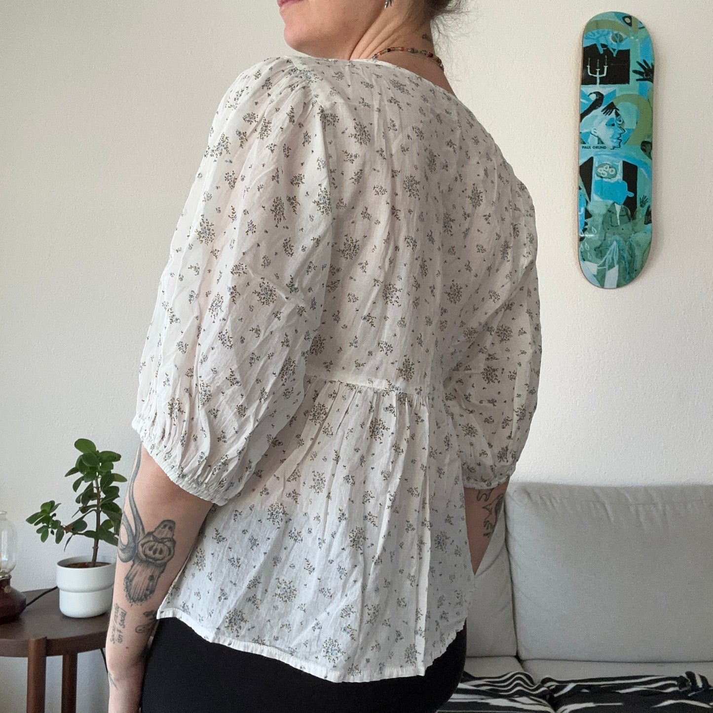 White Blouse with blue Flower Print | Bern