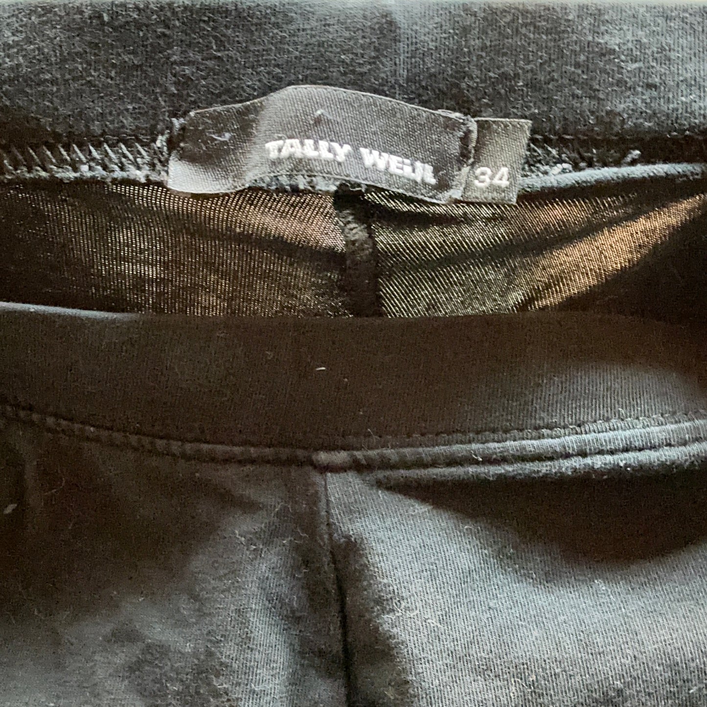 Black Leggings | Bern