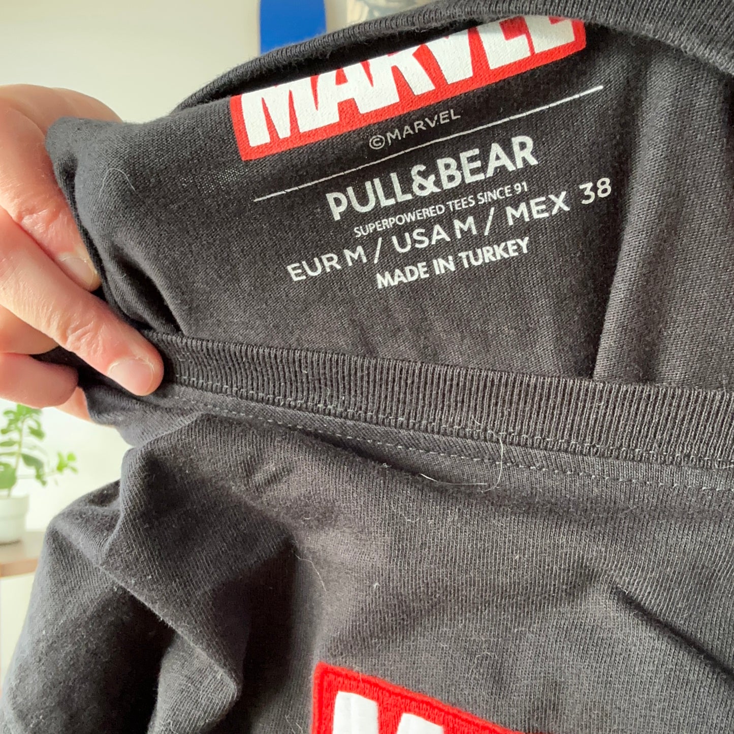 Schwarzes MARVEL Shirt | Bern