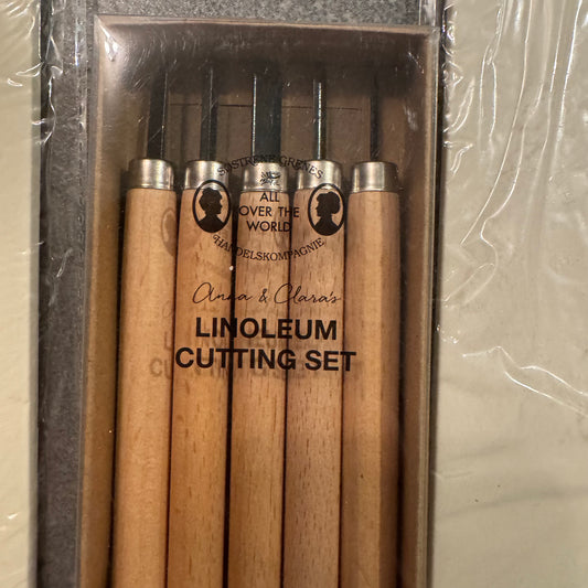 Linoleum Cutting Set
