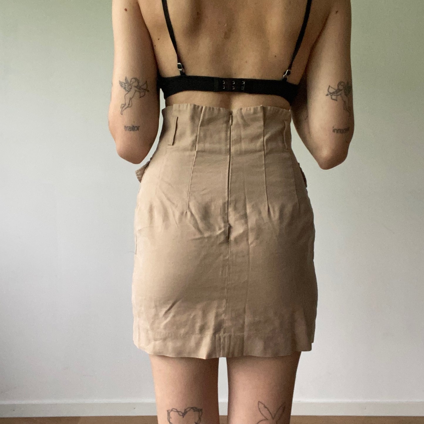 Mini-jupe beige | Bern