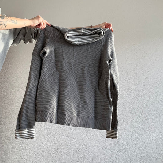 Gray Longsleeve | Storage
