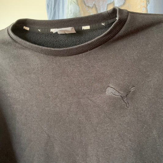 Schwarzer PUMA-Pullover
