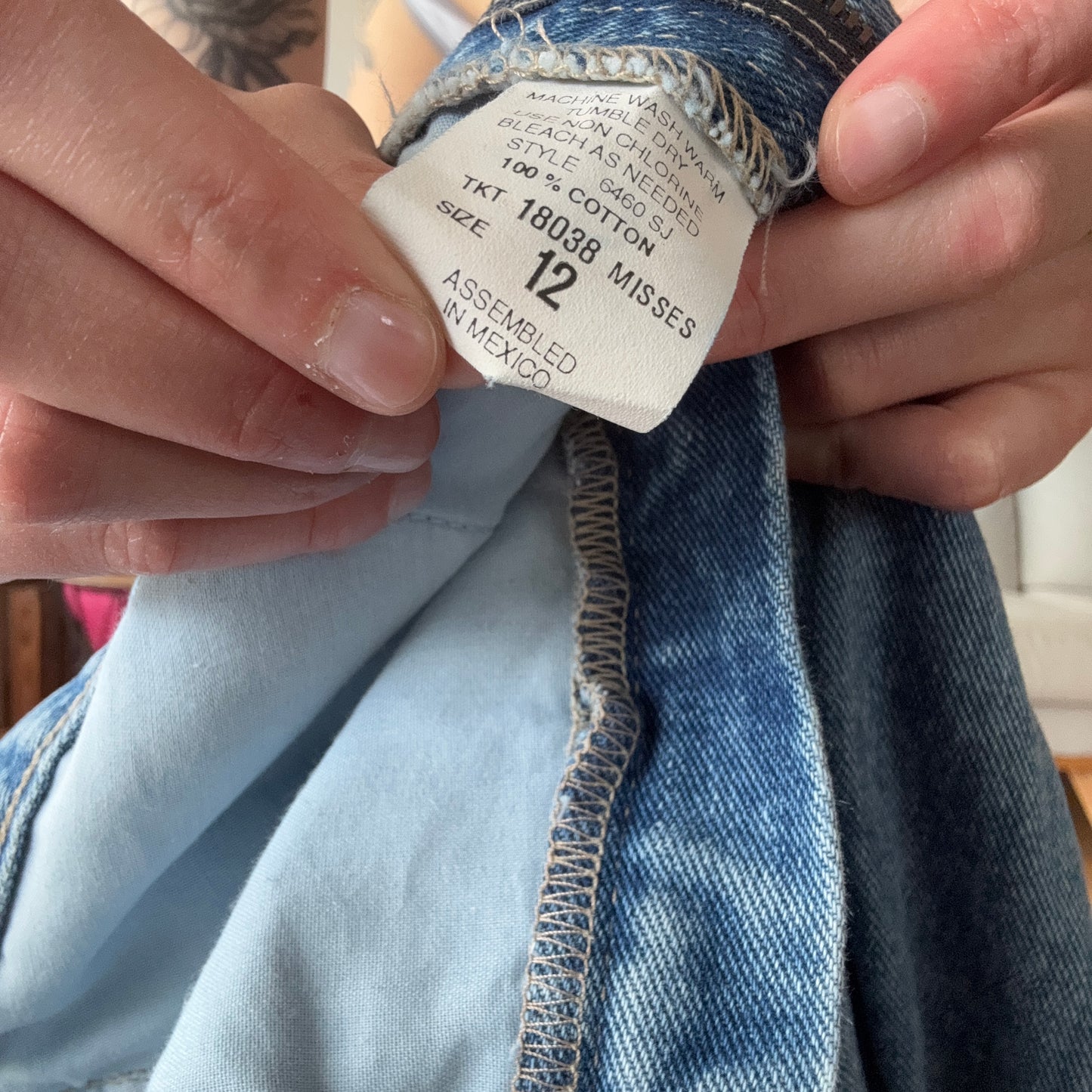 Blue Jeans with reflecting stripes in the front and back and slits left and right | Bern