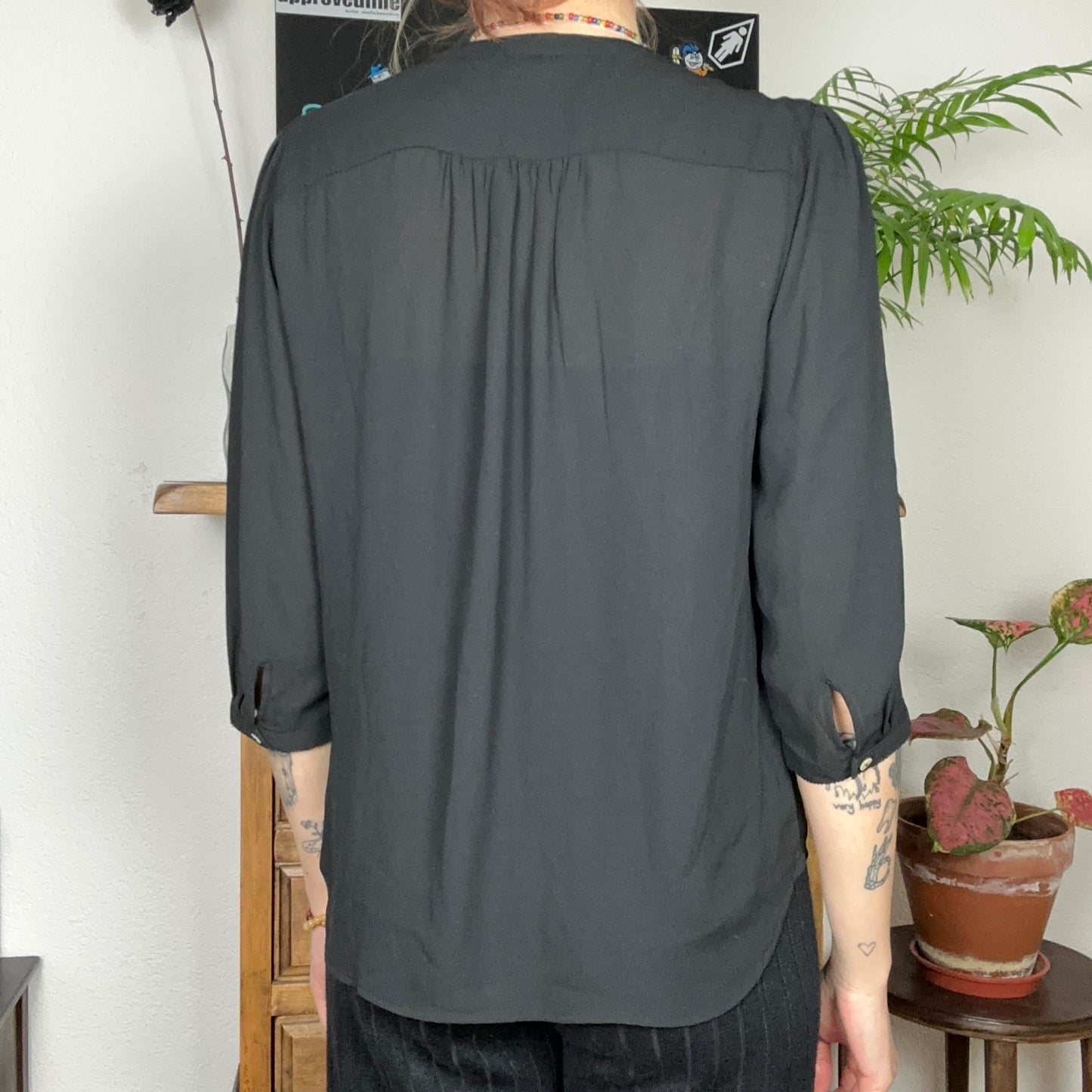 Schwarze Bluse | Bern