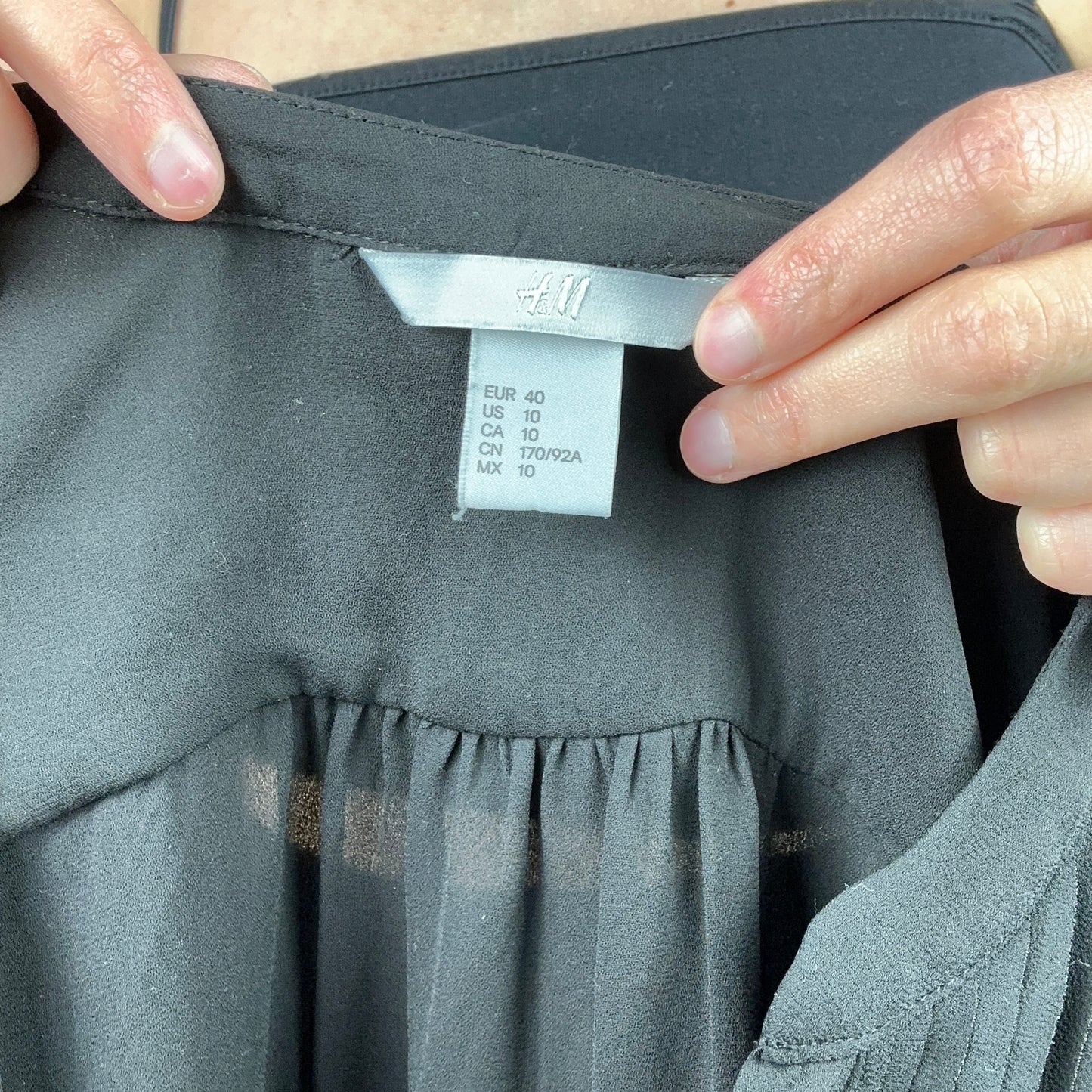 Schwarze Bluse | Bern