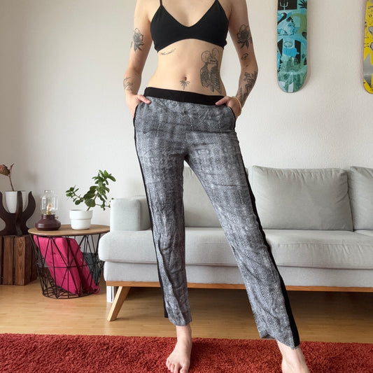 Gray Pants with snake pattern
