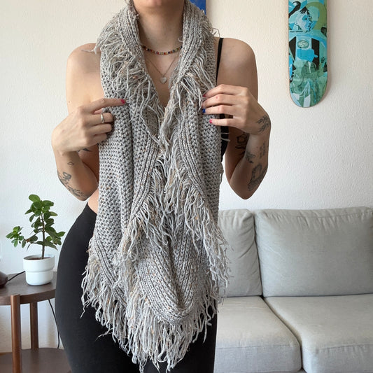 Gray Scarf with golden details