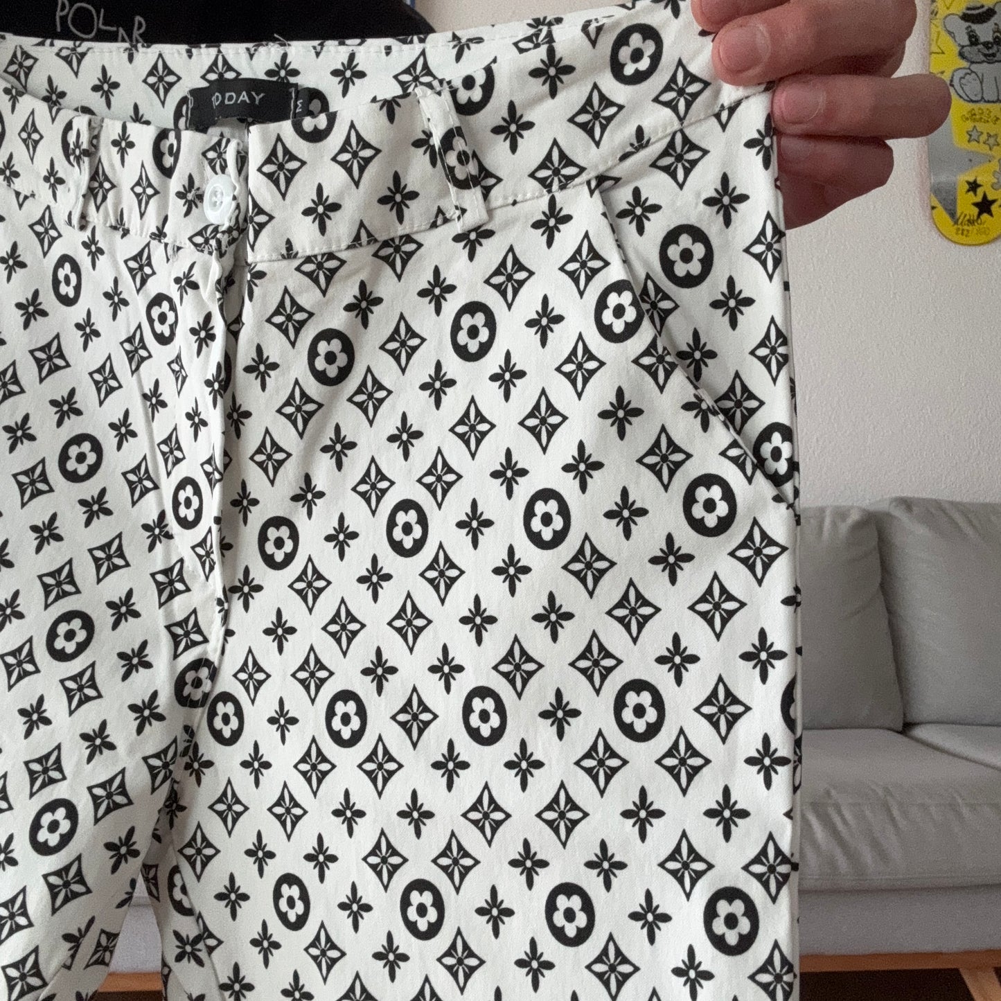 White Pants with black Pattern