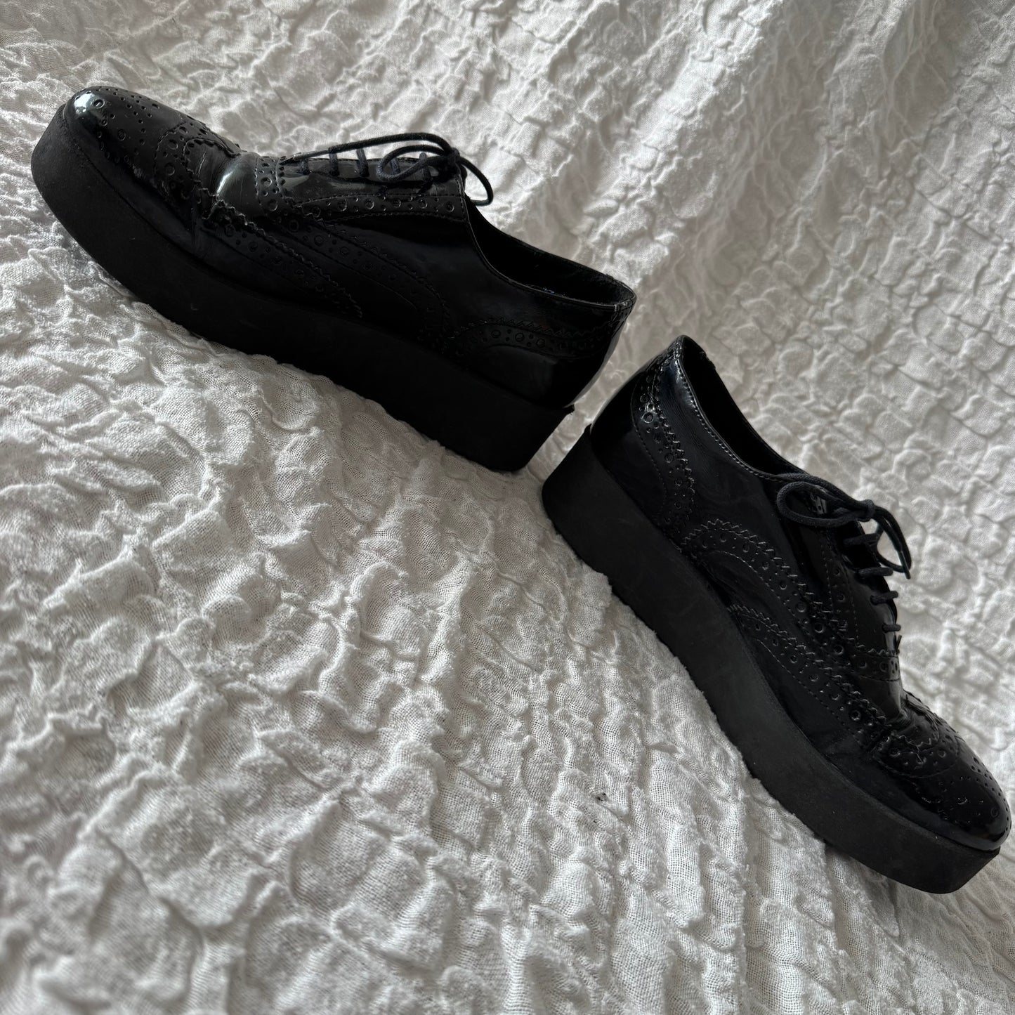 Schwarze Schuhe