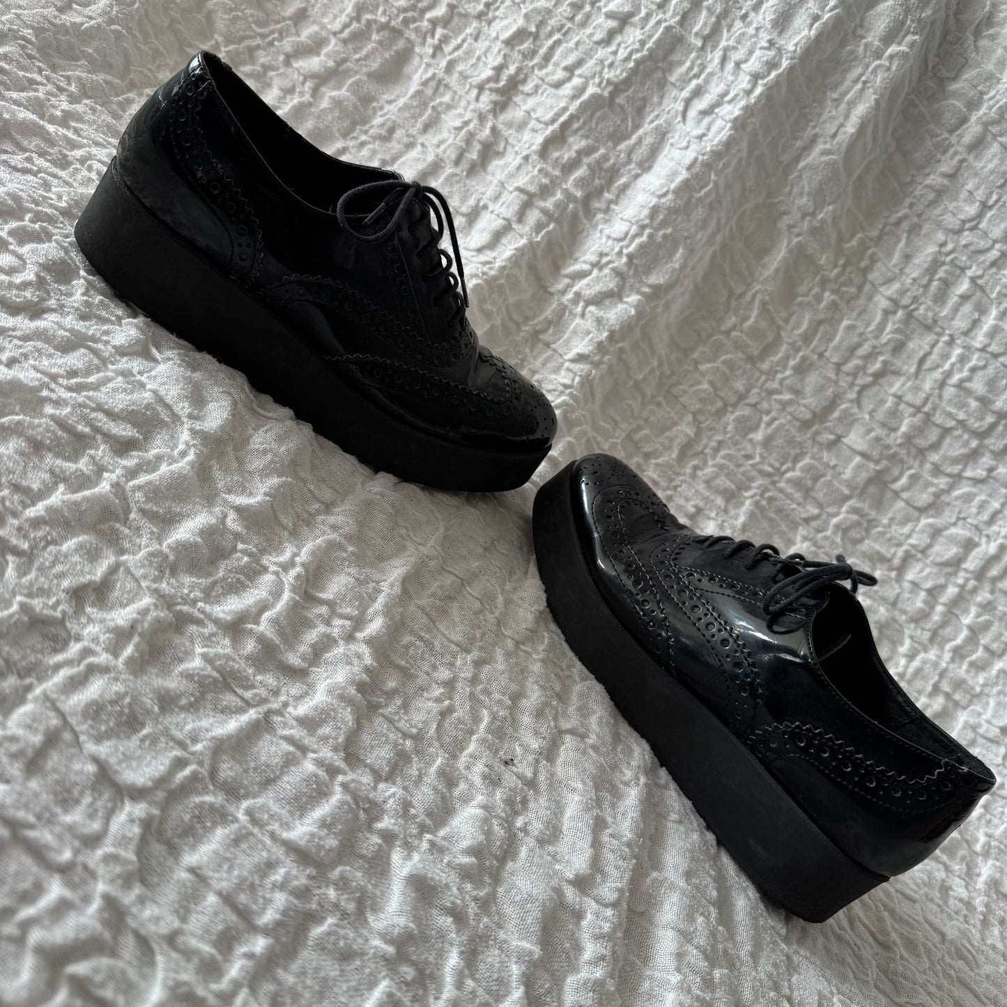 Schwarze Schuhe