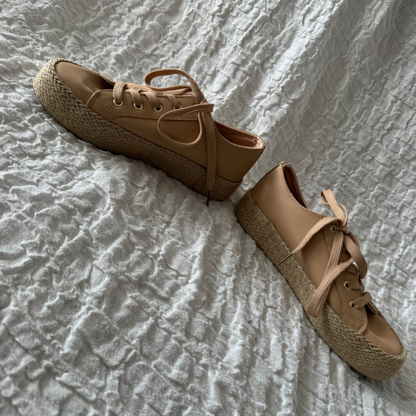 Beige Shoes | Bern