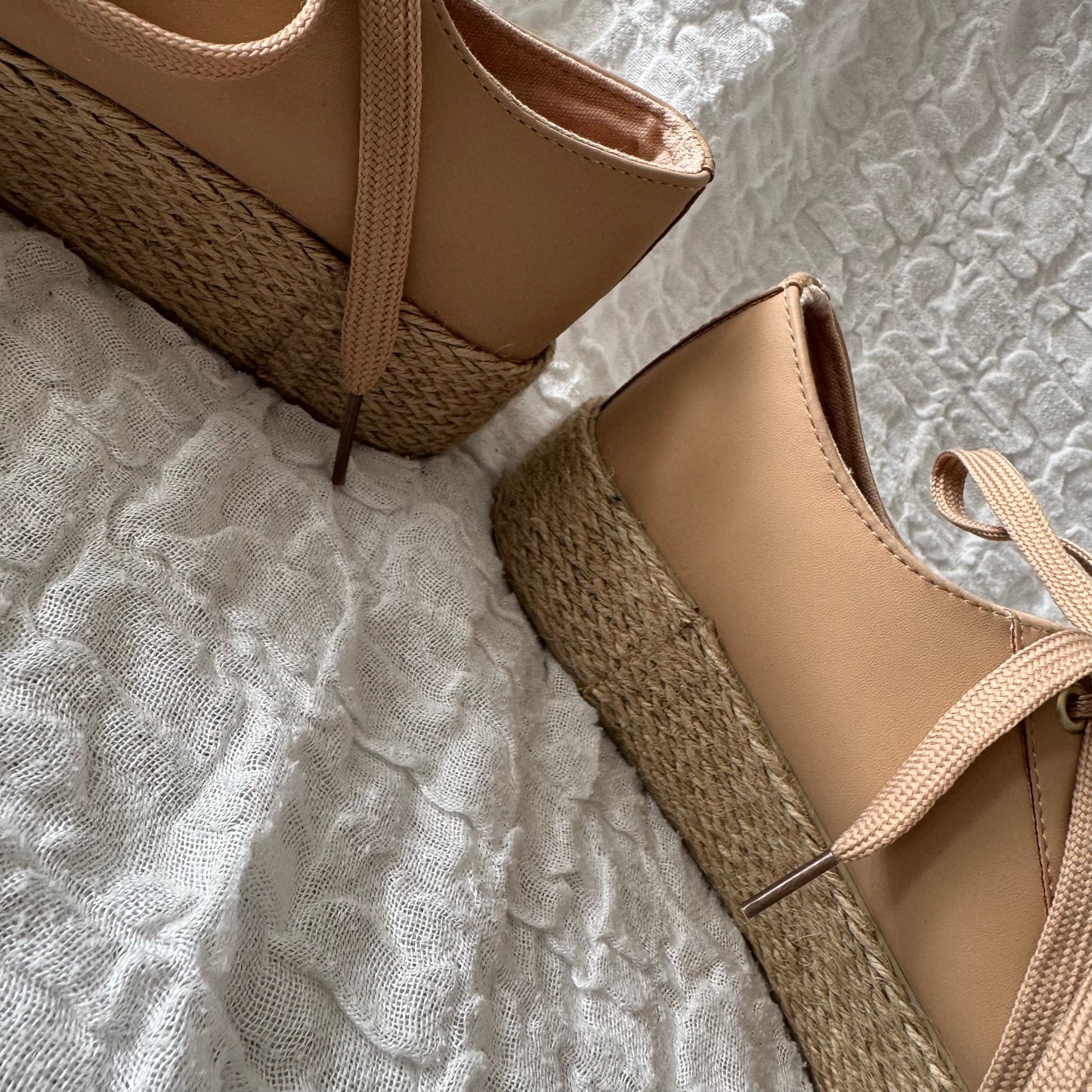 Beige Shoes | Bern