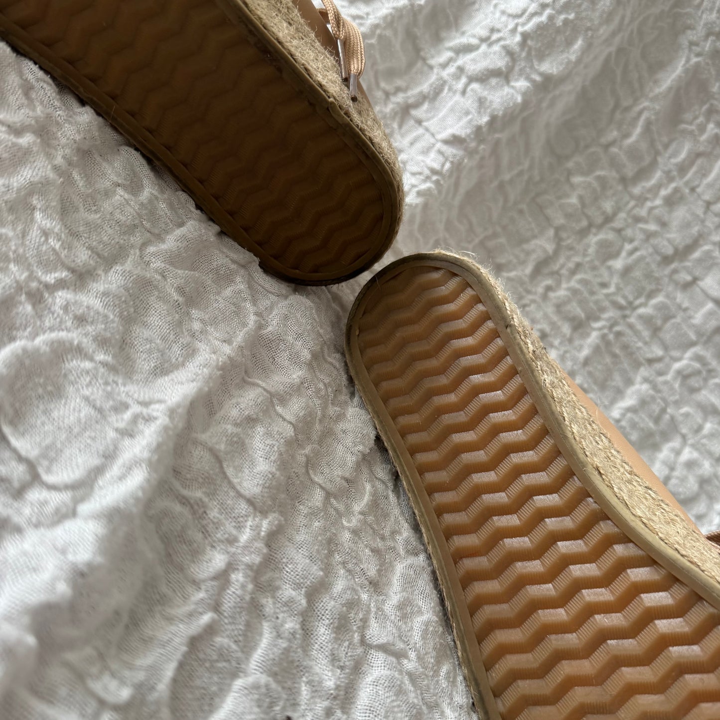 Beige Shoes | Bern