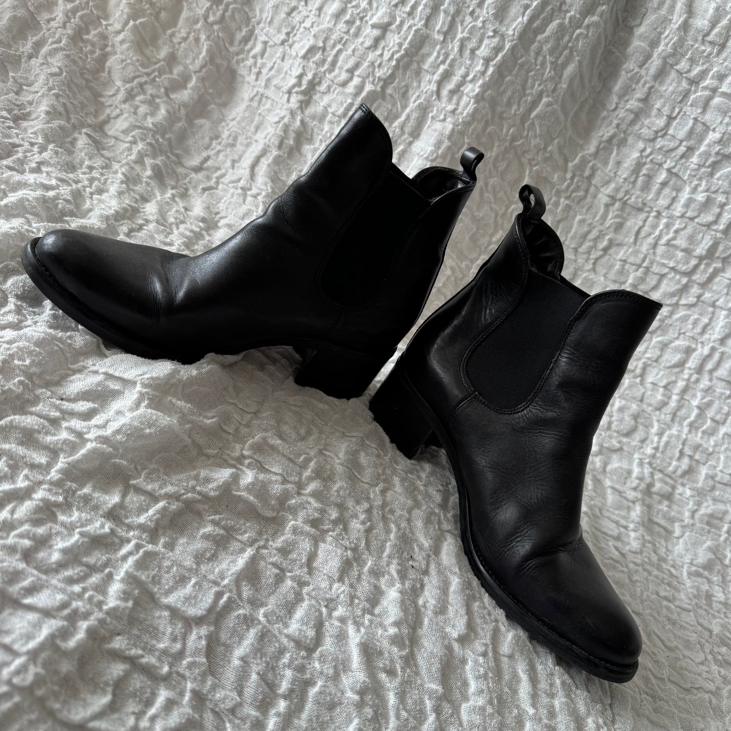Black Boots