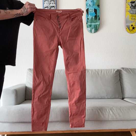 Pink Pants | Bern