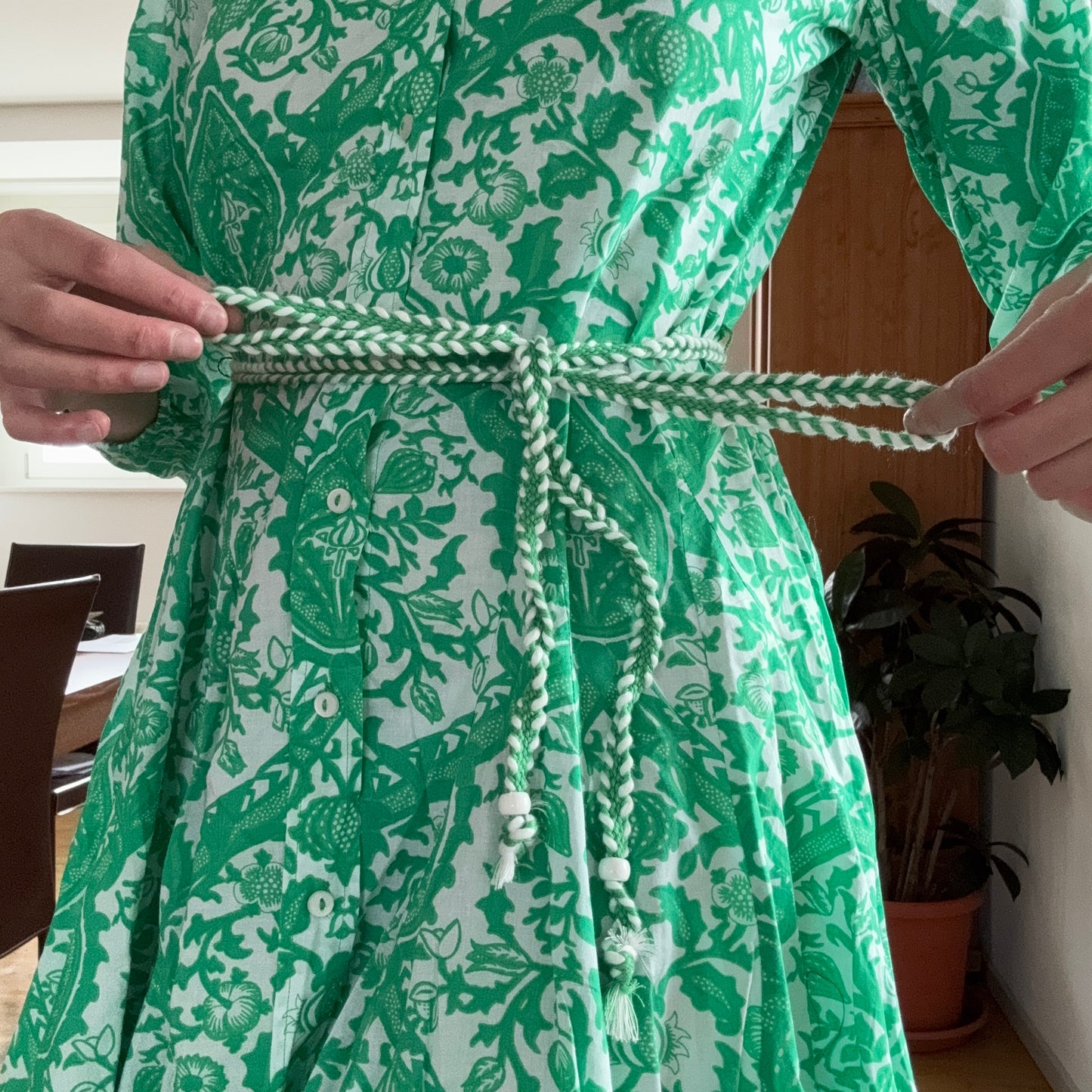 Robe verte à motifs blancs | Berne