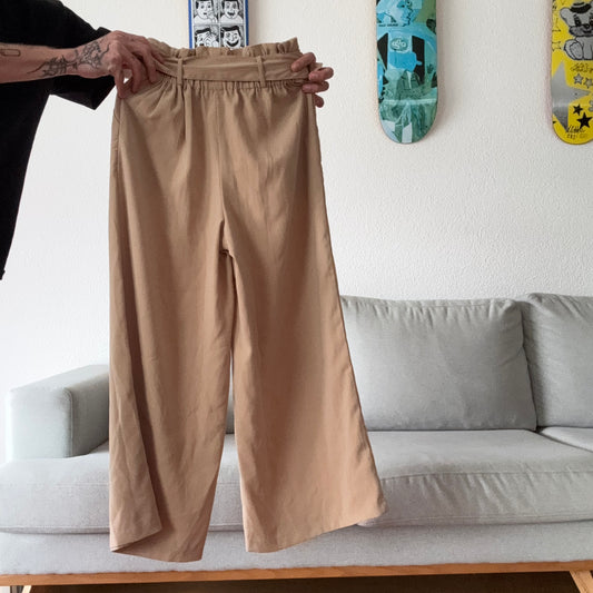 Brown Pants | Bern