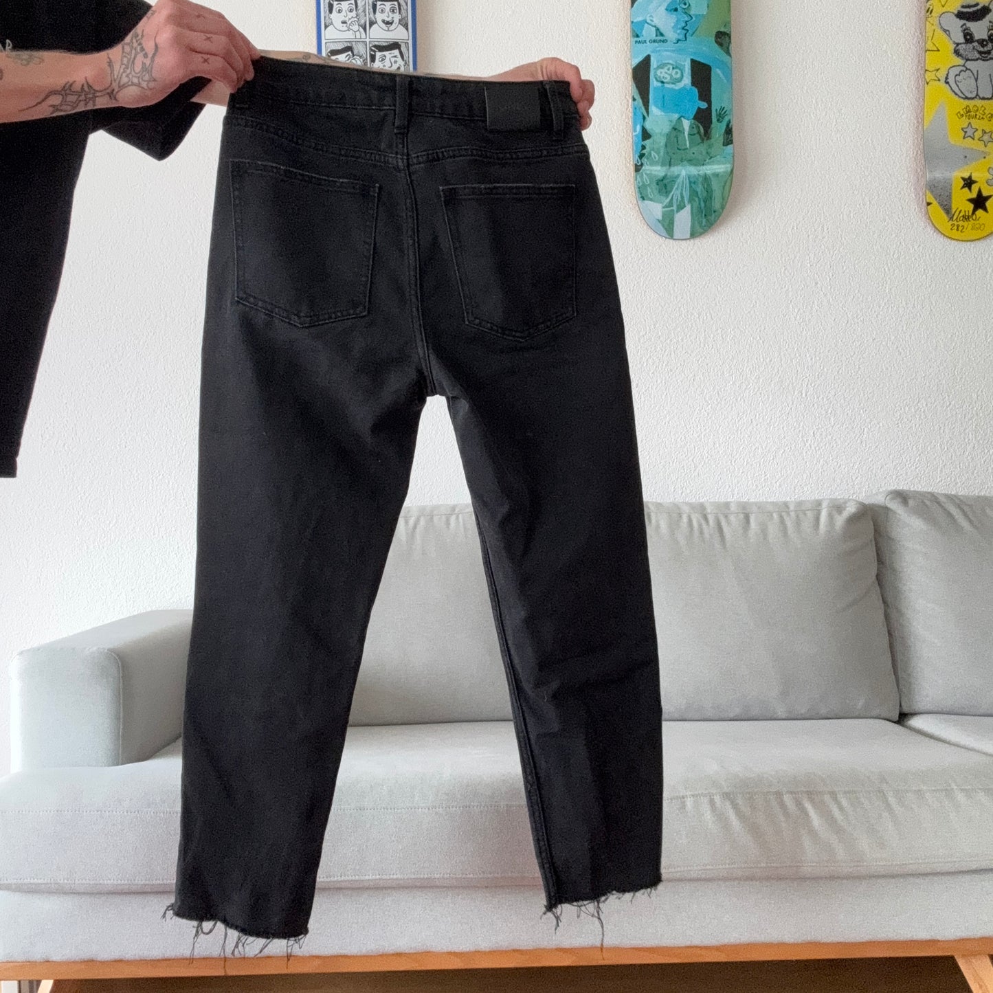 Black Jeans