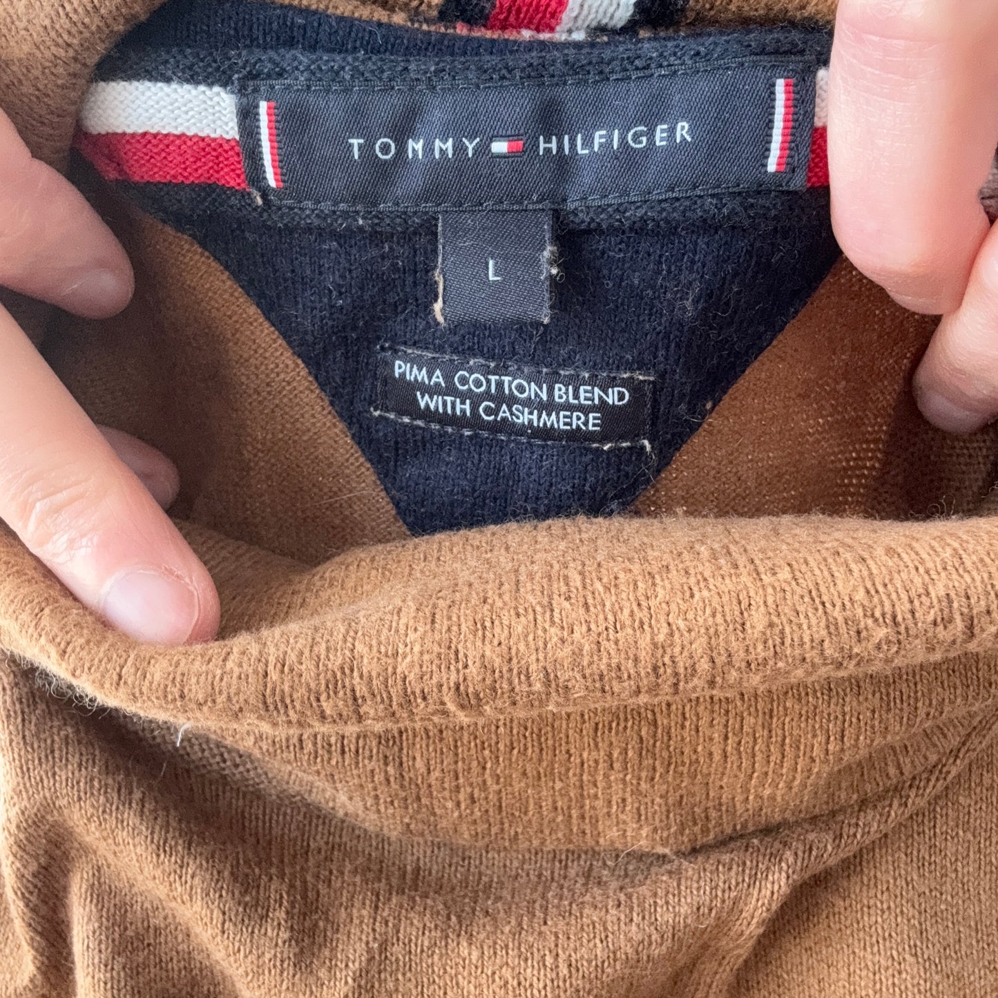 Brauner Tommy Hilfiger Rollkragenpullover mit langen Ärmeln