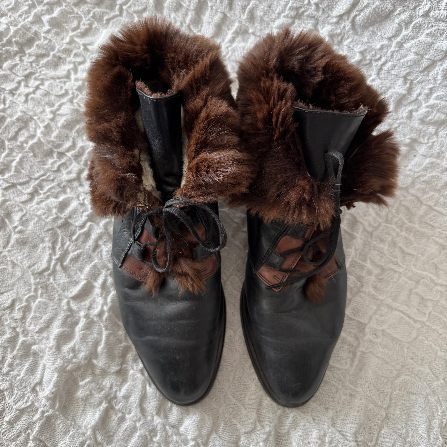 Vintage Black Boots | Bern