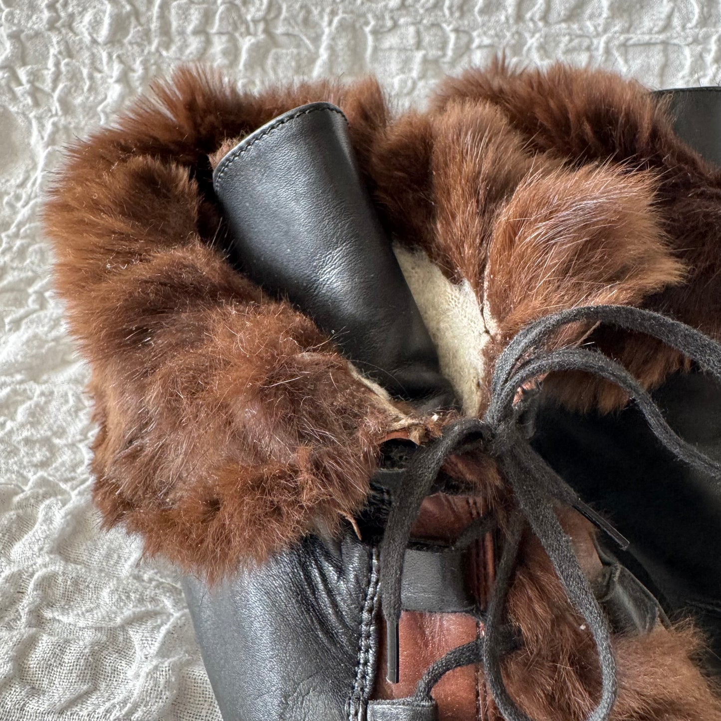 Vintage Black Boots | Bern