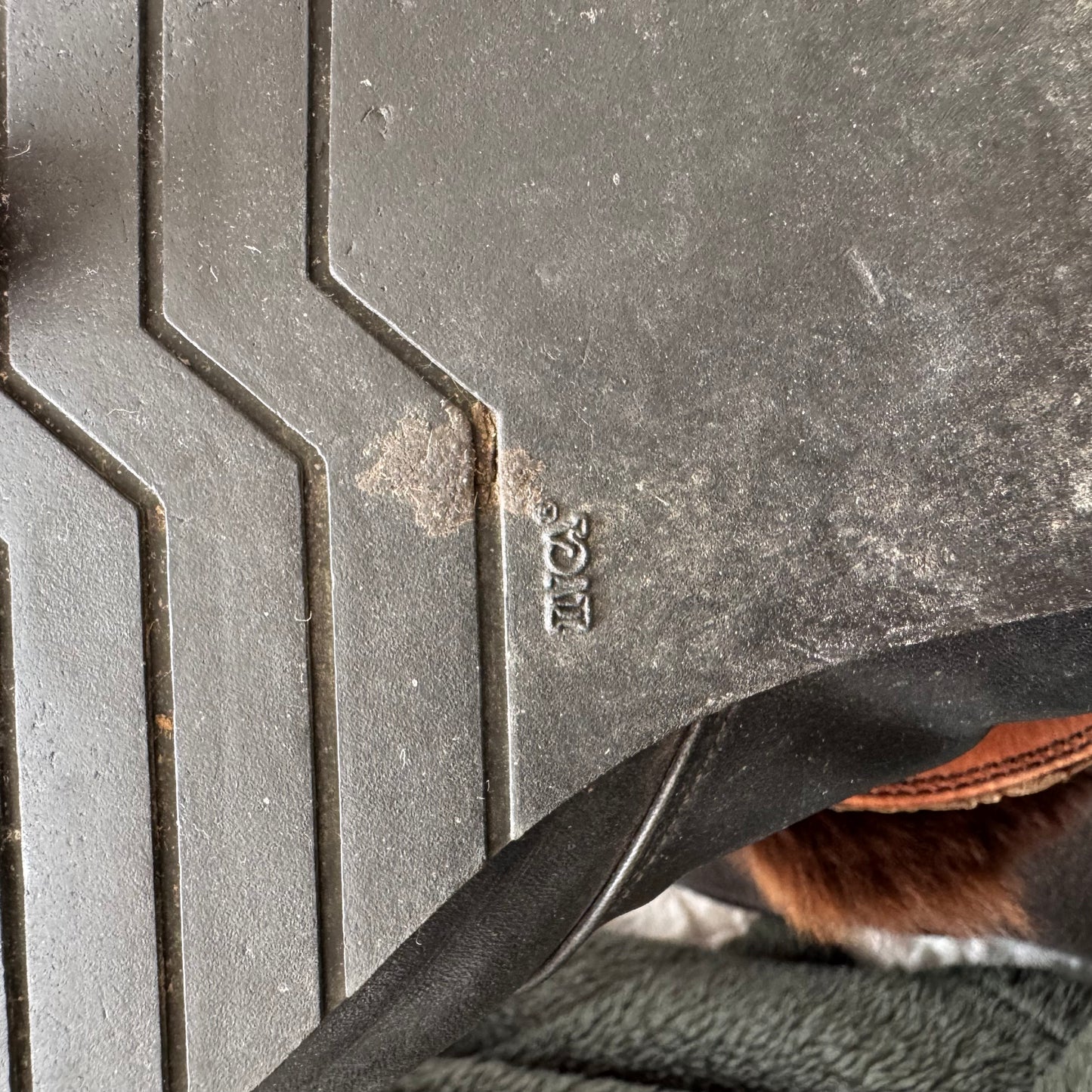 Vintage Black Boots | Bern