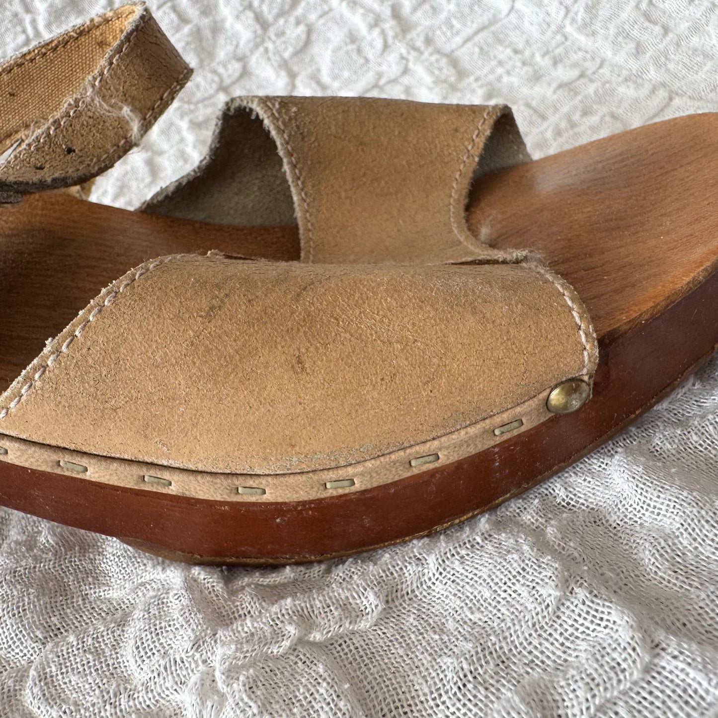 Vintage Brown High Heels | Bern