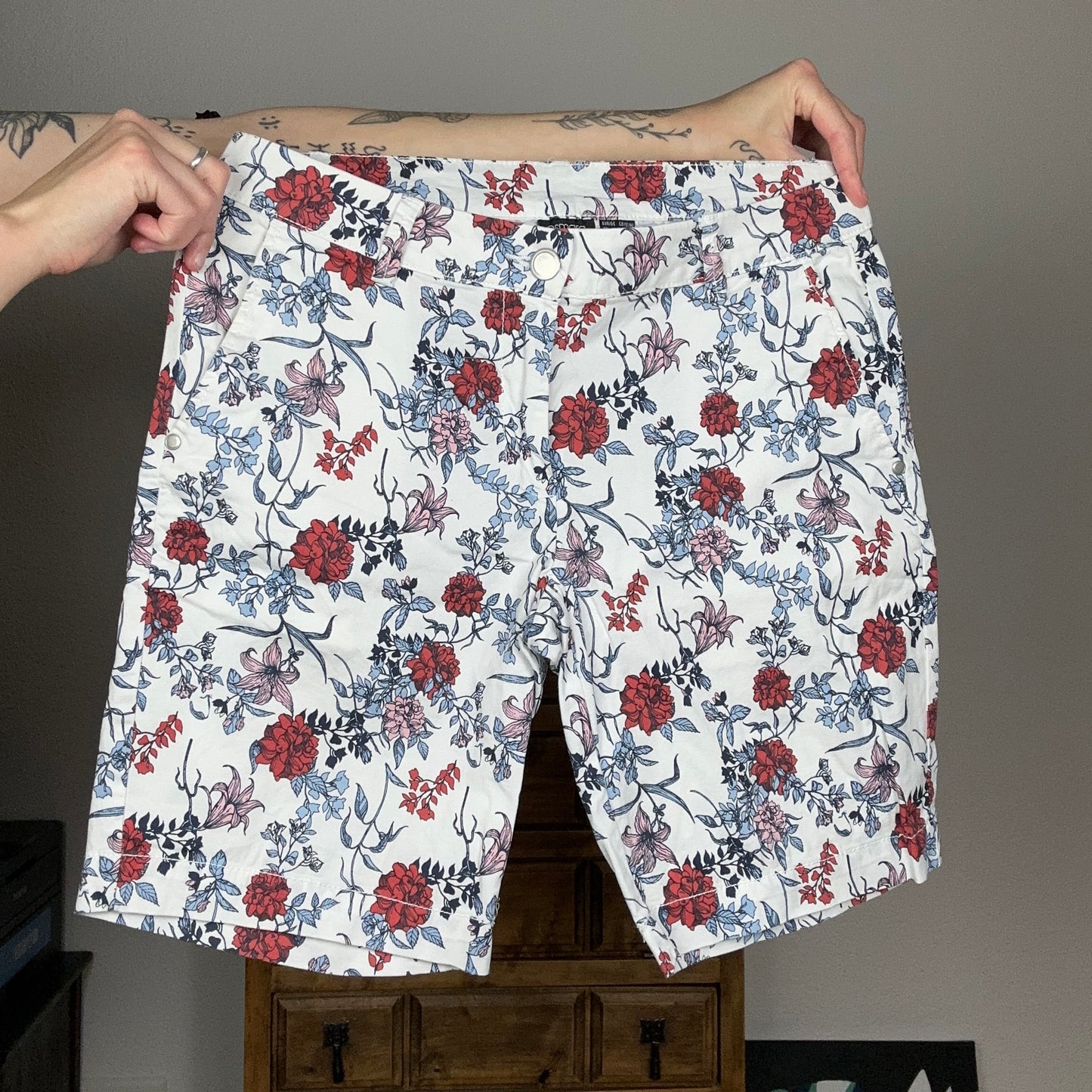 White Shorts with cute Flowerprint