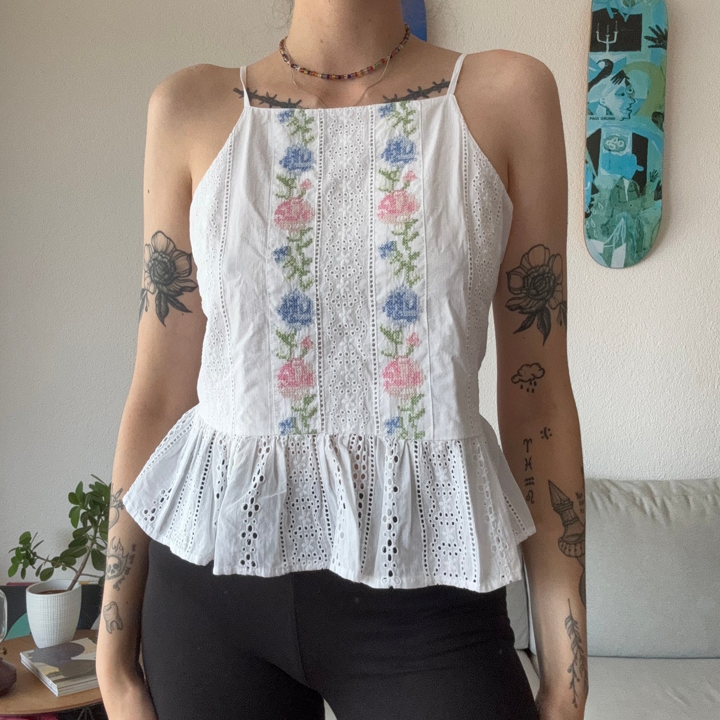 White Top with Flower | Bern