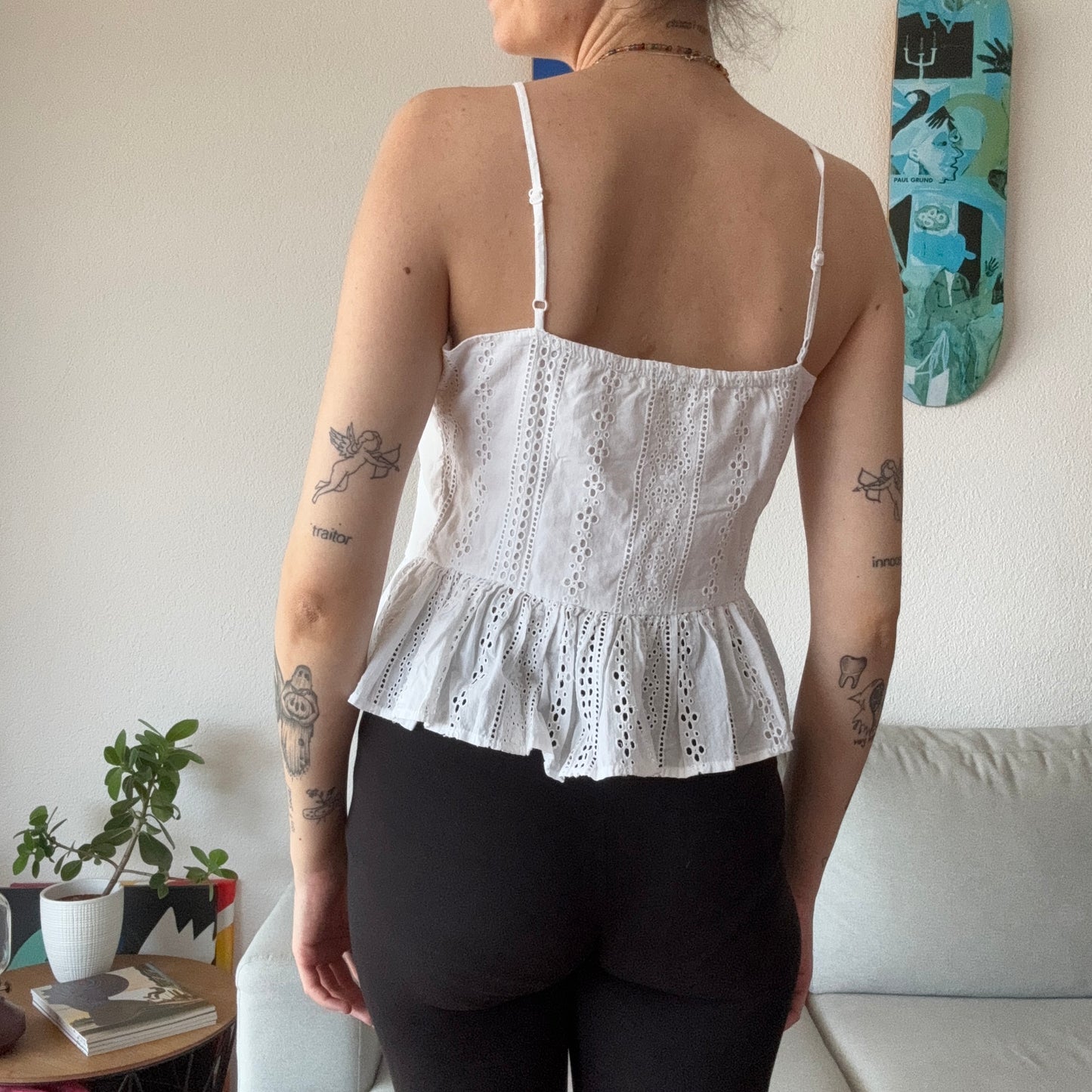 White Top with Flower | Bern