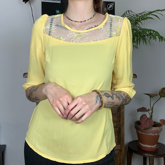 Yellow Blouse | Bern