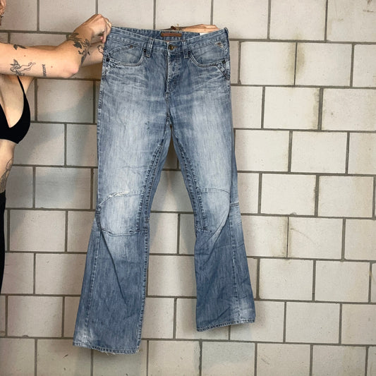 Vintage Blue Jeans | Bern