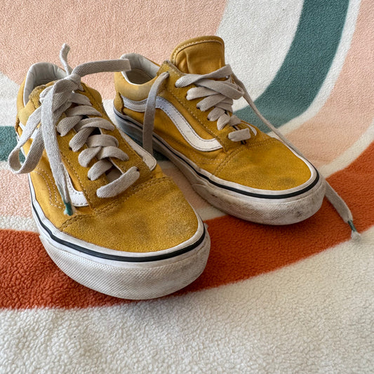 Yellow Vans | Bern