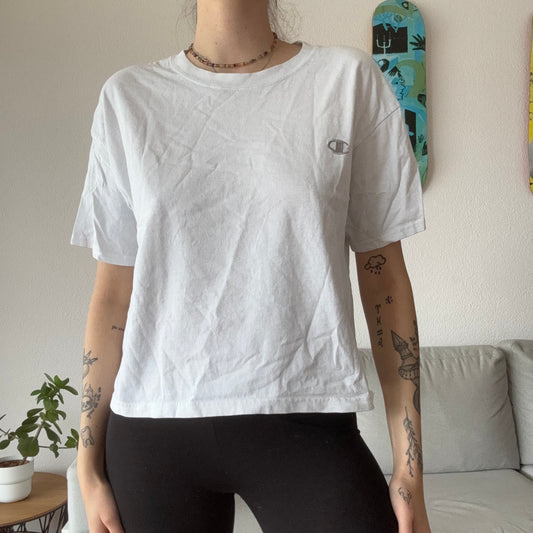 Weißes Champion-Shirt