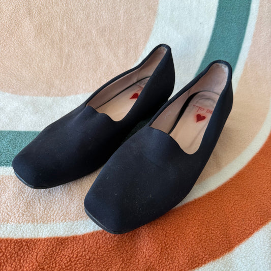 Schwarze Schuhe